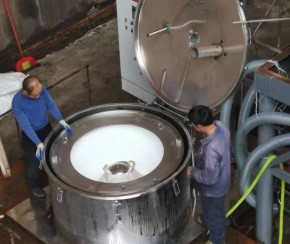 客戶需求介紹：十水硫酸鈉冷凝結(jié)晶機組
